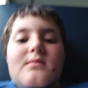 Meet your Posher, Max